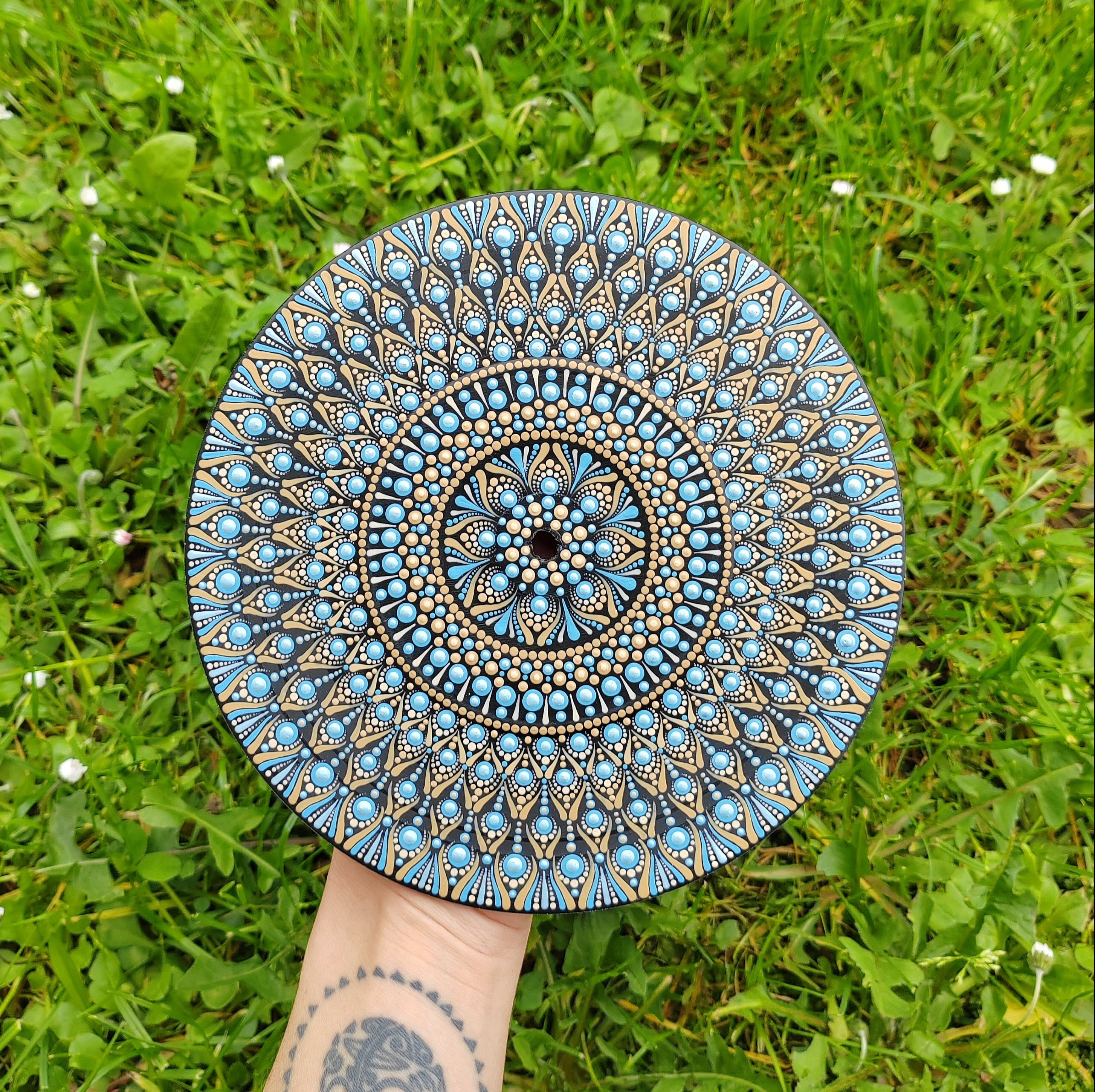 18.7. dot art na vinilu.jpg