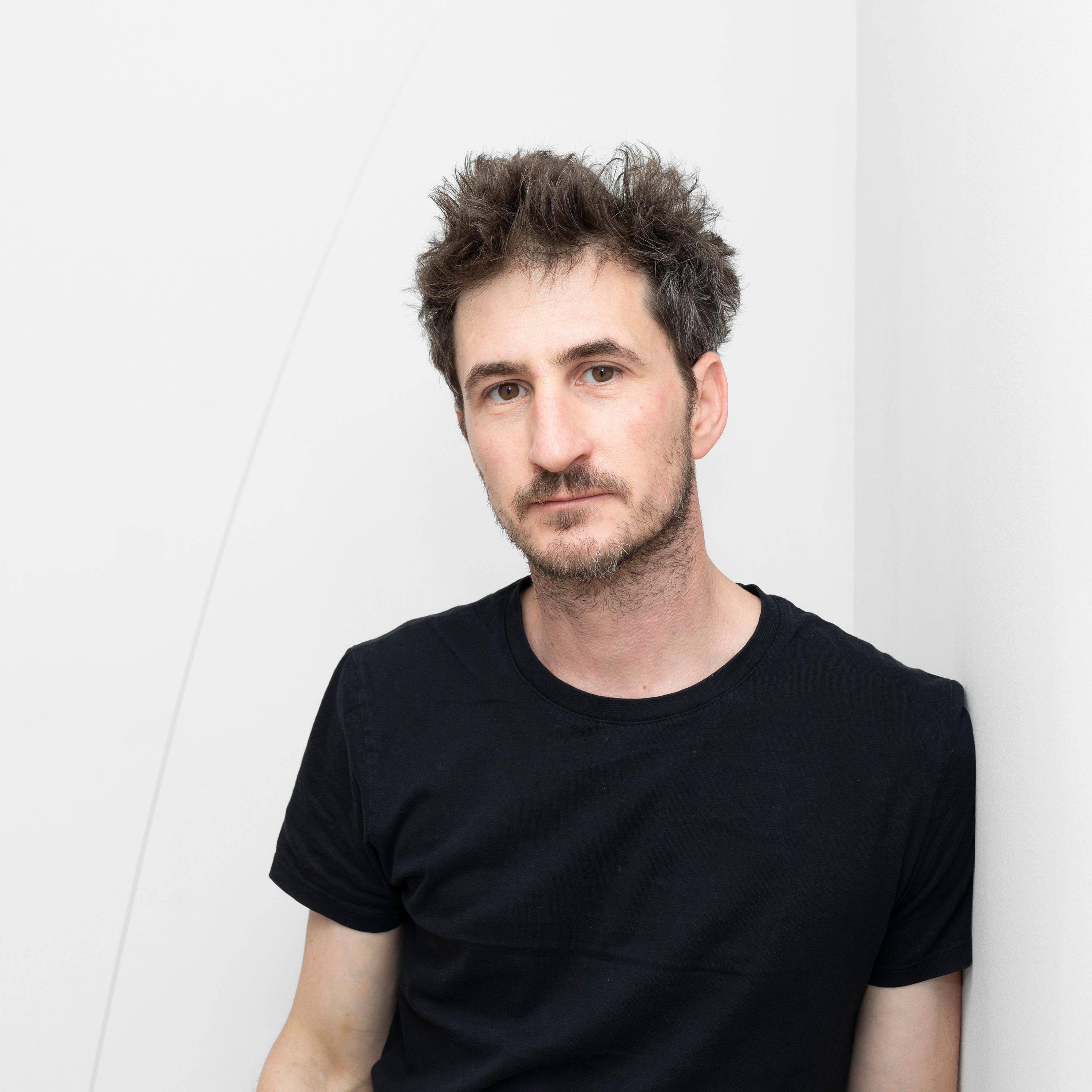 Portret Vladimir Novak_© Žaklina Antonijević_VN_Calm_Salon Galić3.jpg